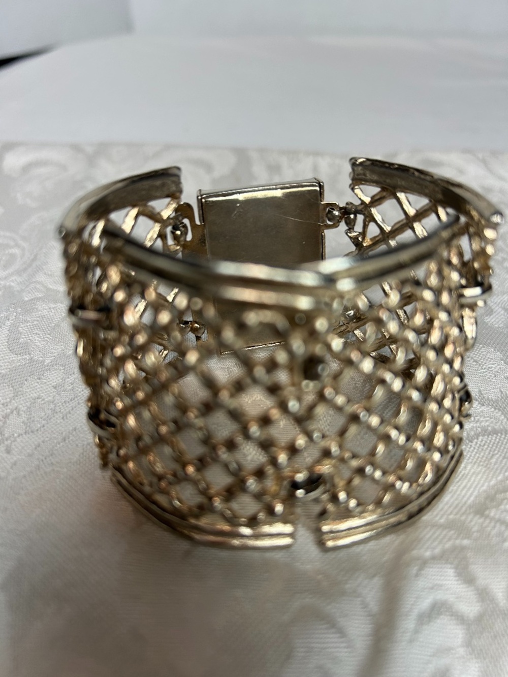 Vtg Wide Gold Tone Bracelet Cuff Woven Mesh Lattice Panel Statement Jewelry 1.7"